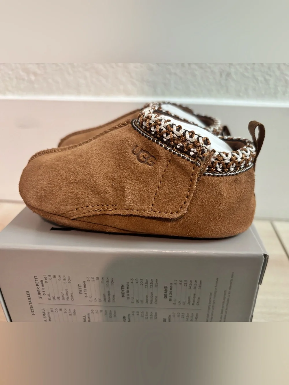 New in Box Infant UGG Tasman Suede Slippers